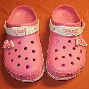 Barbie Adult Crocs Size 10W/8M E.U.C. With 8 Barbie Jibbitzs Included No Box